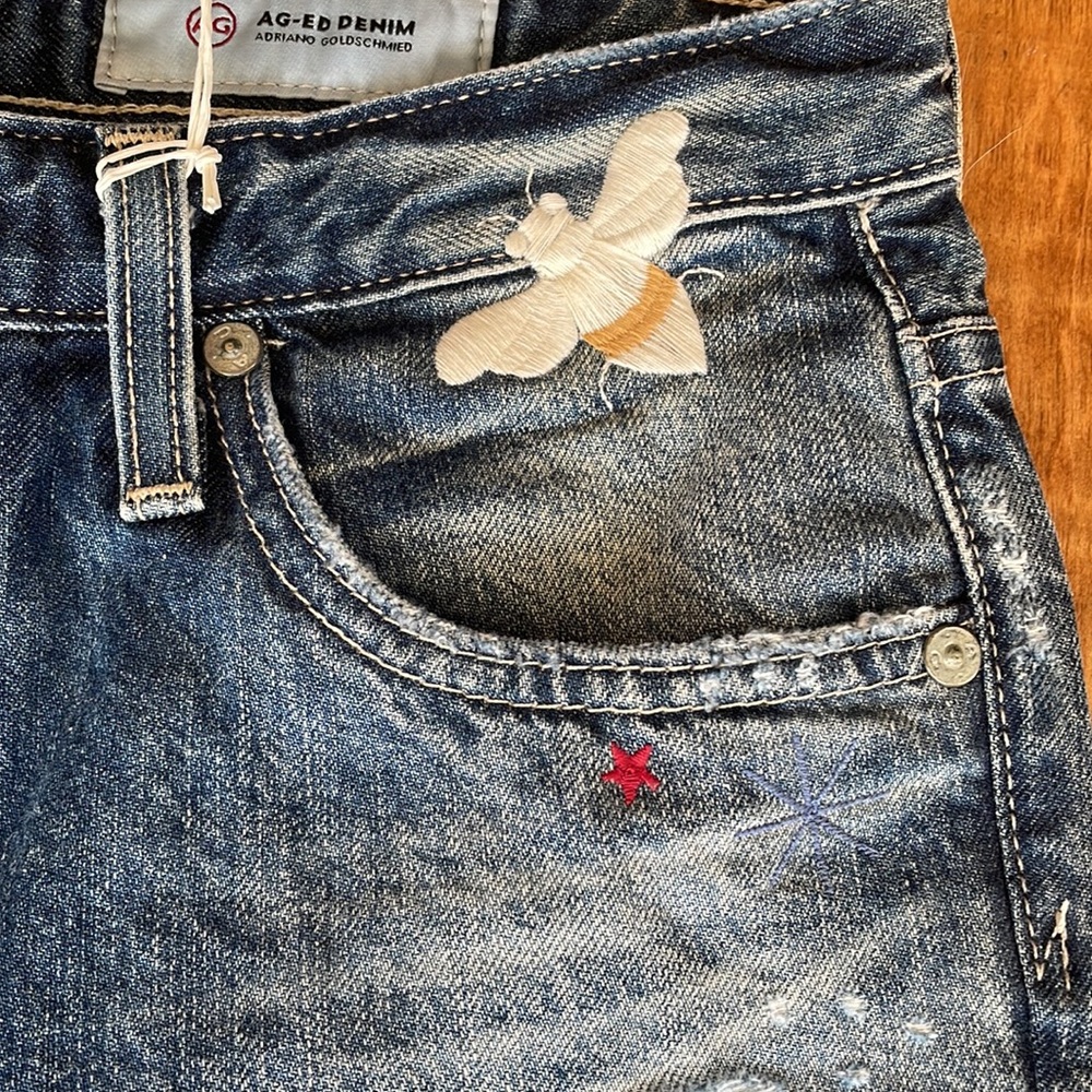 AG Adriano Goldschmied Embroidered Bumble Bee Phoebe Boyfriend High Waist 26 - Picture 4 of 10